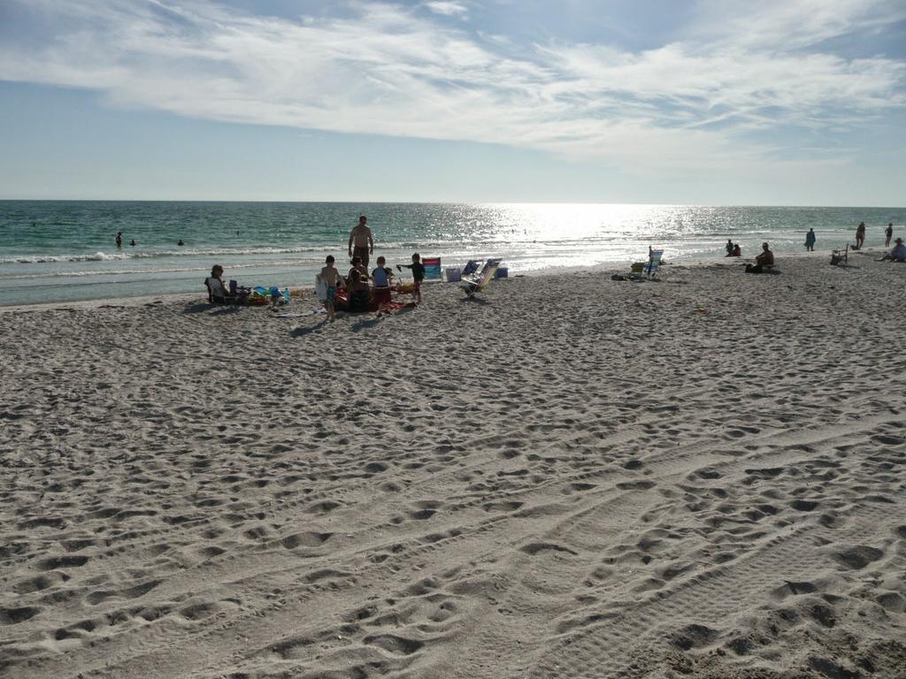 1/1 Bed&Bath Condos 5 Min Drive To Siesta Sarasota Exterior foto